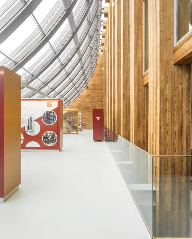 BIM建筑|原始朴实的诗意空间：葡萄酒博物馆 / Atelier 405