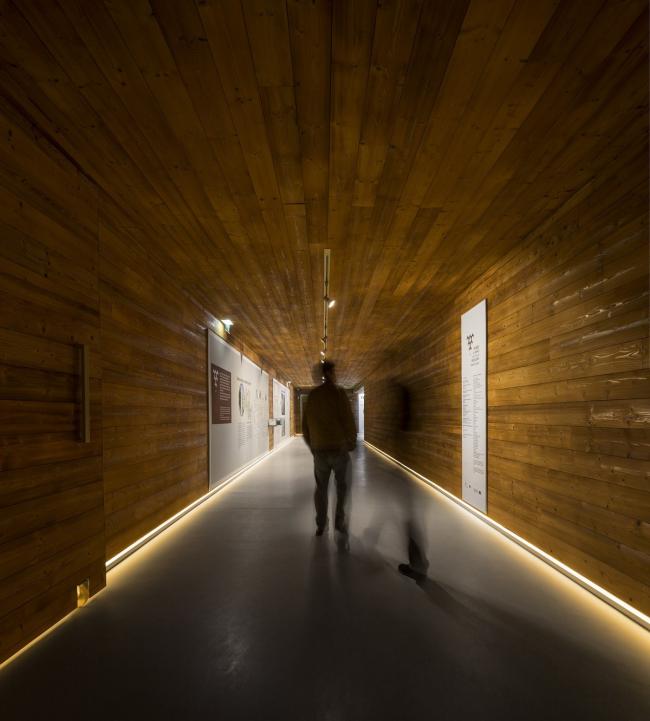 BIM建筑|原始朴实的诗意空间：葡萄酒博物馆 / Atelier 405