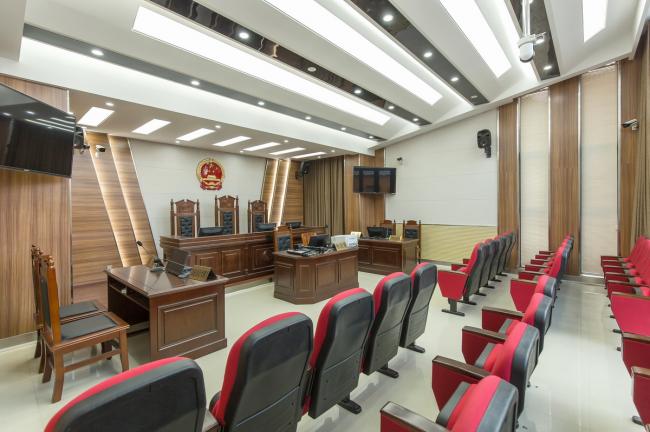 BIM建筑|一个小而美的另类法庭 / 致年夜建筑工作室/正东设计