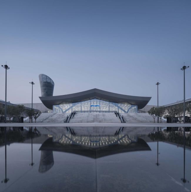 BIM建筑|石家庄国际会展中间，世界最年夜悬索构造展厅 / 清华年夜学建筑设计研讨院