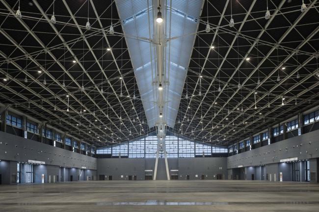 BIM建筑|石家庄国际会展中间，世界最年夜悬索构造展厅 / 清华年夜学建筑设计研讨院