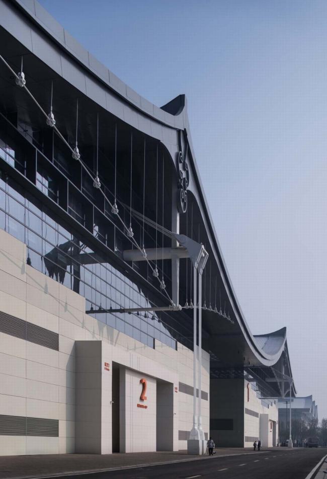 BIM建筑|石家庄国际会展中间，世界最年夜悬索构造展厅 / 清华年夜学建筑设计研讨院