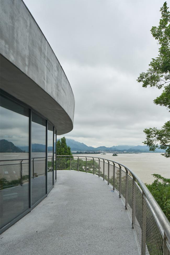 BIM建筑|星船——富春江干的空中泳池 / 中国美术学院景致建筑设计研讨总院