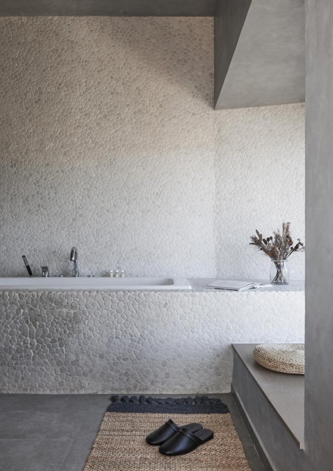 BIM建筑|海边的粗野主义室第——临海T宅，秦皇岛 / META-工作室