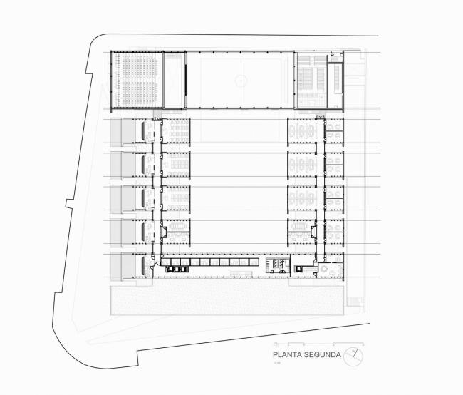 BIM建筑|如小伴侣般整洁排队：教师培训中间 / Ramón Fernández-Alonso