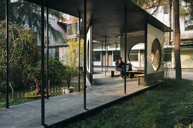 BIM建筑|侠客岛花圃岛天井更新 / 門口建筑工作室