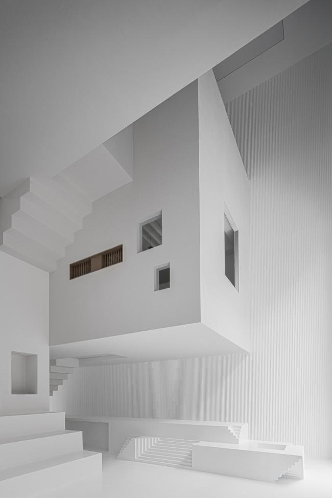 BIM建筑|京城最“美”摄影馆：IYZ爱燕子 / 恒田设计