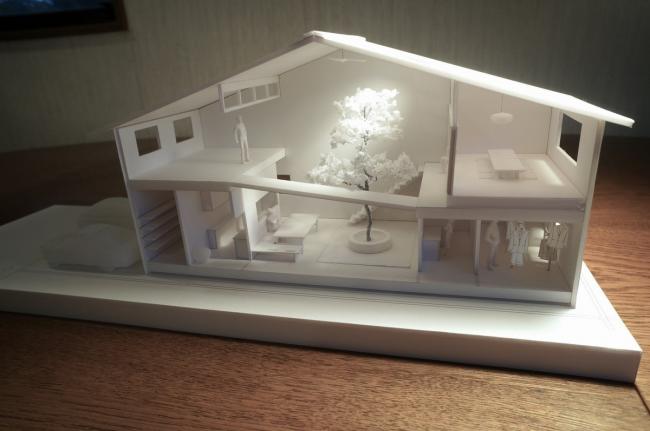 BIM建筑|京都之宅，将天井搬进家里 / 07BEACH