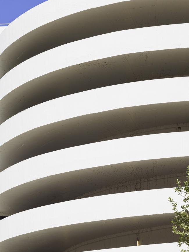 BIM建筑|优美之下，不羁于世：维克多·雨果泊车场改革