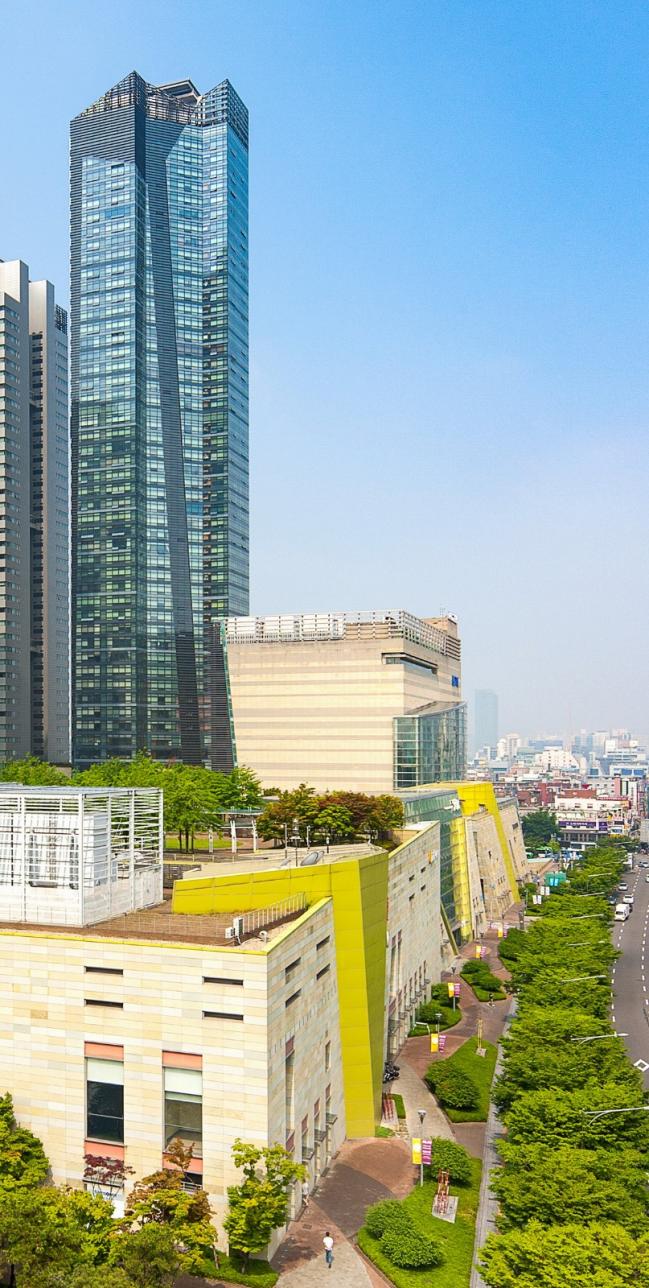 BIM建筑|城市中间的复合型养老社区——星城 MALL+THE CLASSIC 500 养老公寓设计实践 / JERDE 捷得