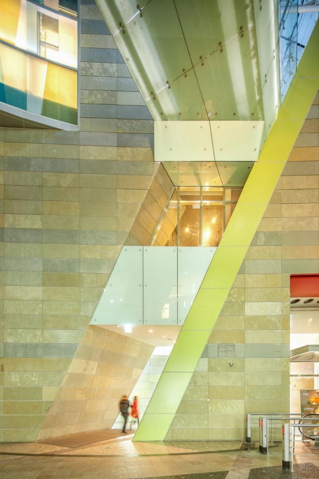 BIM建筑|城市中间的复合型养老社区——星城 MALL+THE CLASSIC 500 养老公寓设计实践 / JERDE 捷得