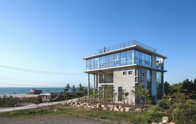 BIM建筑|朝阳东升，揽海天名胜：五角贸易楼 / ON Architecture