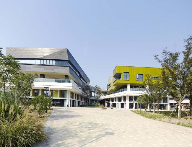 BIM建筑|昆山新江南生涯荟 / BAU