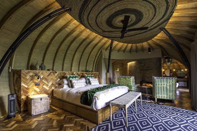 BIM建筑|隐于茂密森林中的奢华酒店——Bisate 度假屋 / Nicholas Plewman Architects