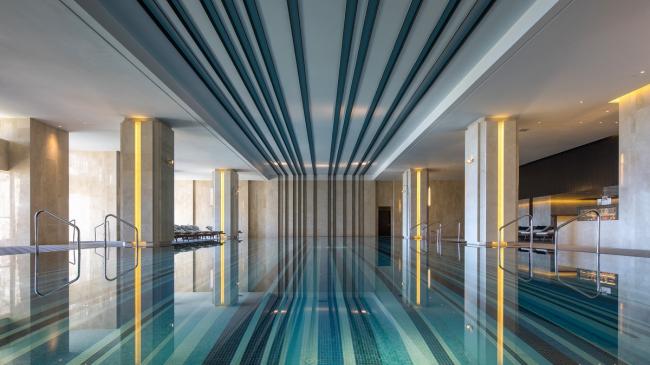 BIM建筑|享青山碧水景，彰古朴亲热貌：年夜理希尔顿酒店 / CCDI + WATG