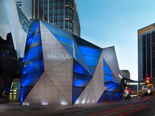 BIM建筑|动感实足，经典时尚的城市雕塑——马来西亚吉隆坡升喜廊改革 / Spark Architects