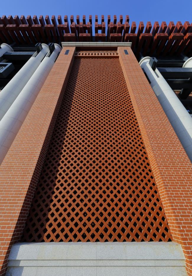 BIM建筑|古法今用，红色赞歌——谷文昌干部学院（一期）综合讲授楼 / 中国建筑科学研讨院厦门分院