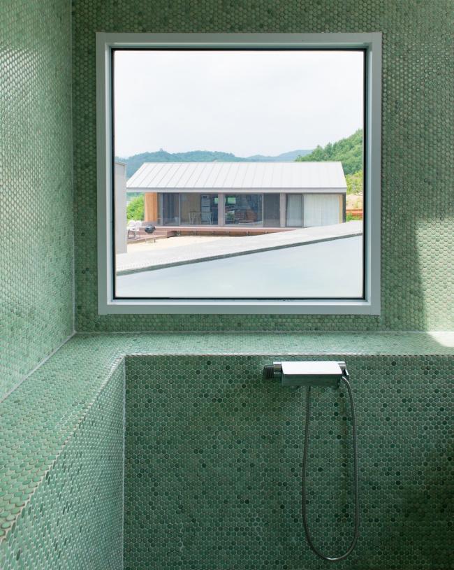 BIM建筑|碧湖之畔，丛林之间：飘浮立方体室第 / Younghan Chung Architects