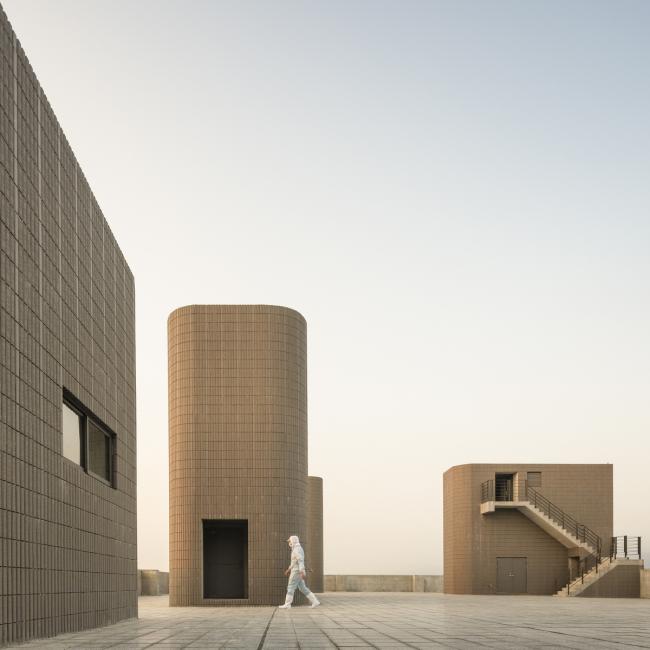 BIM建筑|奇特又慎重，如年夜山与泥土：台畜屏东农科厂 / 泽新建筑