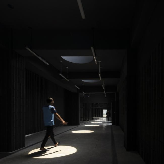 BIM建筑|奇特又慎重，如年夜山与泥土：台畜屏东农科厂 / 泽新建筑