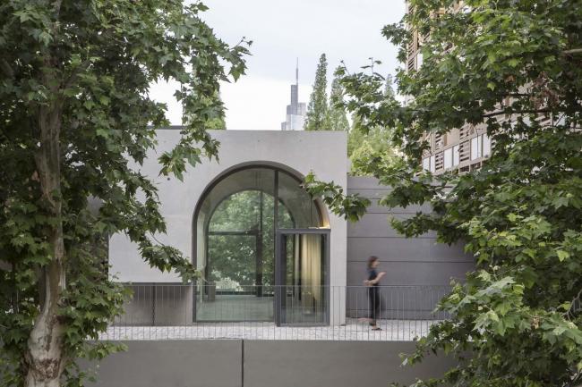 BIM建筑|朴实顽皮，中西合璧：南京艺术学院-砼展厅 / 上海中森建筑与工程设计