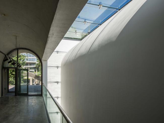 BIM建筑|朴实顽皮，中西合璧：南京艺术学院-砼展厅 / 上海中森建筑与工程设计