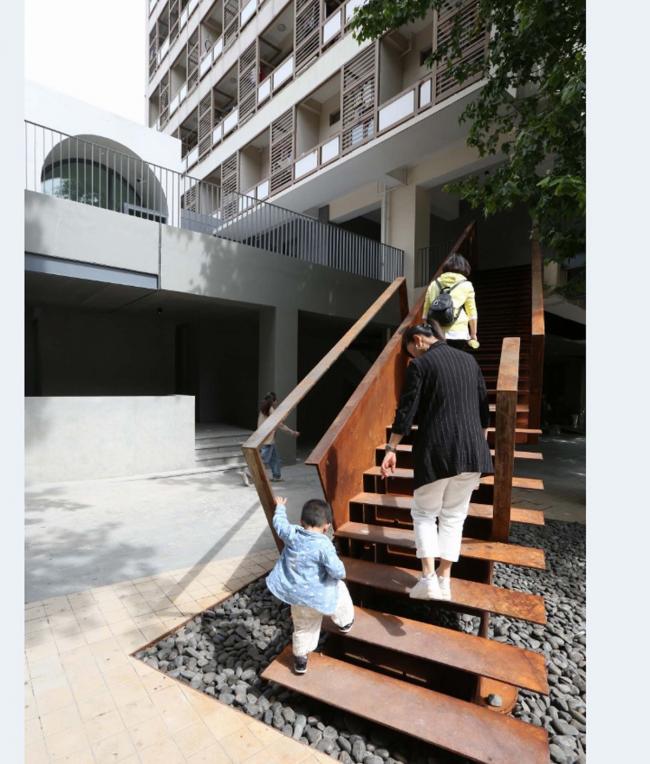 BIM建筑|朴实顽皮，中西合璧：南京艺术学院-砼展厅 / 上海中森建筑与工程设计