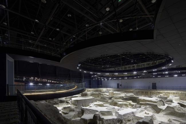 BIM建筑|银白简素，柔化边沿：邢窑遗址博物馆 / 言川建筑