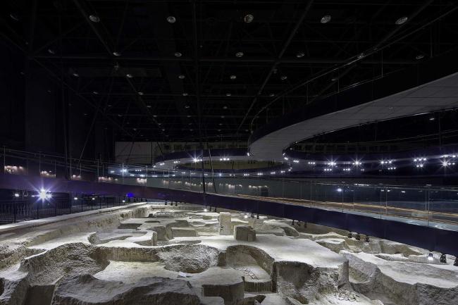 BIM建筑|银白简素，柔化边沿：邢窑遗址博物馆 / 言川建筑