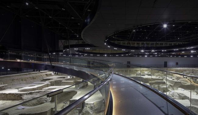 BIM建筑|银白简素，柔化边沿：邢窑遗址博物馆 / 言川建筑