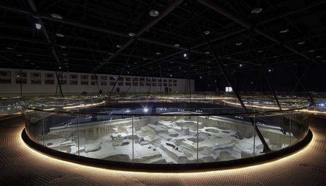 BIM建筑|银白简素，柔化边沿：邢窑遗址博物馆 / 言川建筑