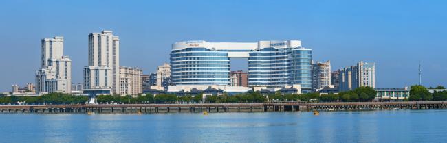 BIM建筑|港湾巨轮，坐拥海景：禹洲温德姆至尊豪庭年夜酒店 / 中国建筑科学研讨院厦门分院