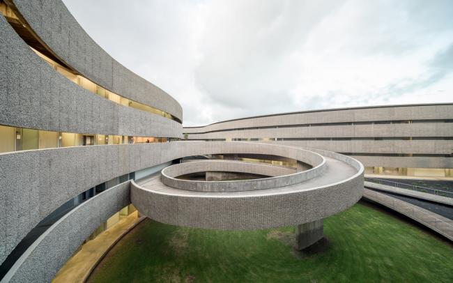 BIM建筑|10个特别坡道的做法