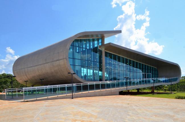 BIM建筑|10个特别坡道的做法