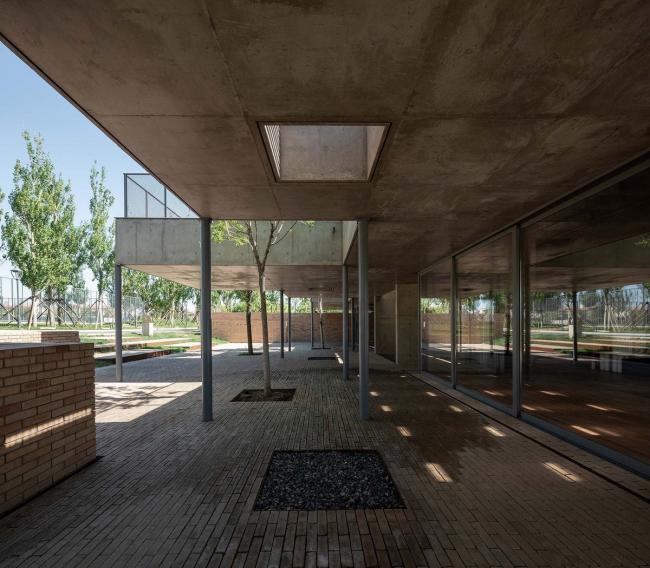 BIM建筑|海边 y 餐厅 / 直向建筑