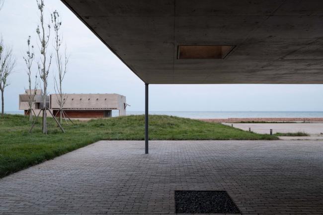 BIM建筑|海边 y 餐厅 / 直向建筑