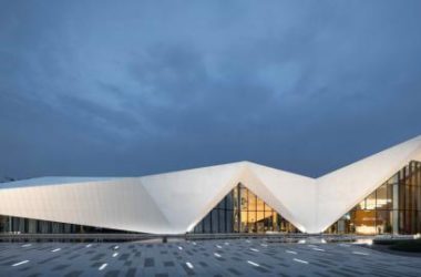 BIM建筑|白鹭点点，群山叠翠：桂林·万达年夜城市滨江示范区 / 基准方中建筑设计-BIM建筑网