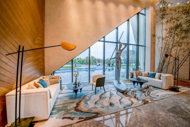 BIM建筑|白鹭点点，群山叠翠：桂林·万达年夜城市滨江示范区 / 基准方中建筑设计