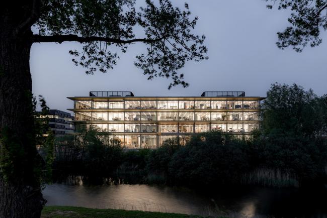 BIM建筑|流利简练的悬挑屋檐与玻璃的联合应用：ASICS荷兰总部年夜楼 / Powerhouse Company