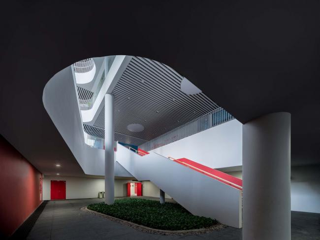 BIM建筑|深圳前海三小 (荔湾小学) / 深圳年夜学建筑设计研讨院·元本体工作室