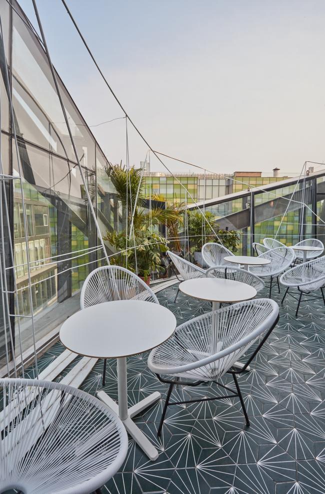 BIM建筑|光影活动的云中餐厅 / SODA建筑师事务所