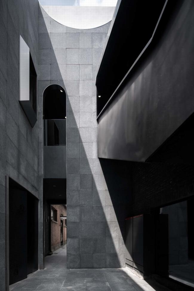 BIM建筑|有浪 | 扬州慢×新华书店 / Wutopia Lab