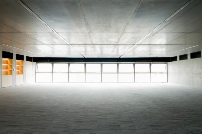 BIM建筑|OpenAsia 团体总部，两个焦点筒吊起的桥梁办公楼 / G8A Architecture & UrbanPlanning