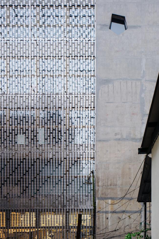 BIM建筑|OpenAsia 团体总部，两个焦点筒吊起的桥梁办公楼 / G8A Architecture & UrbanPlanning