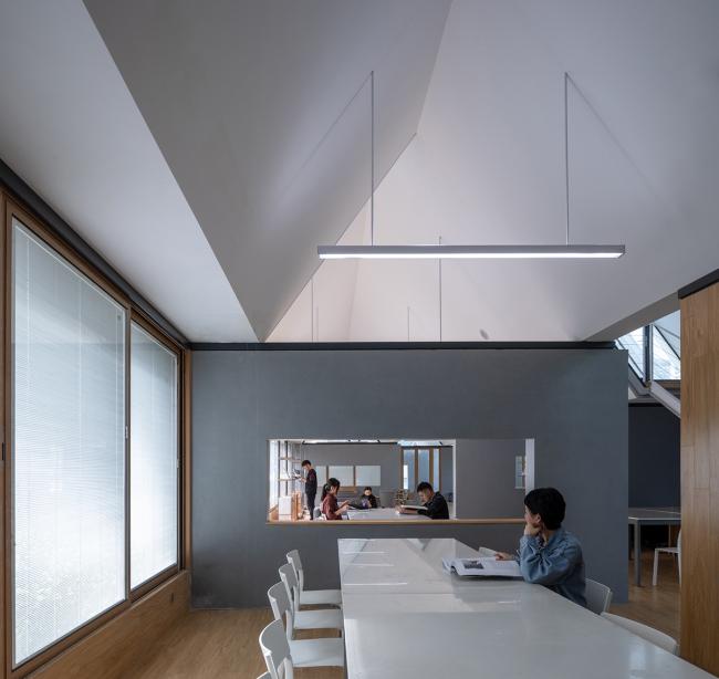 BIM建筑|家的延长：云锦路运动之家 / 山川秀建筑事务所