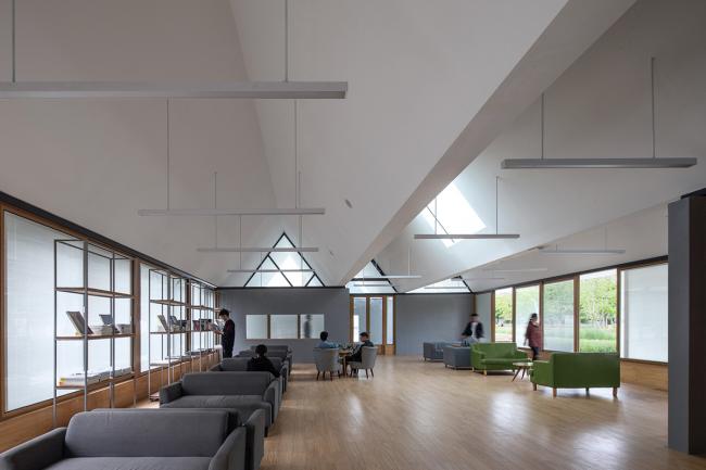 BIM建筑|家的延长：云锦路运动之家 / 山川秀建筑事务所