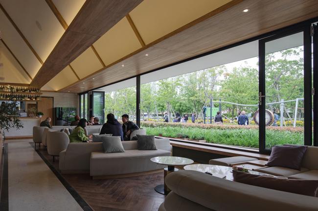 BIM建筑|家的延长：云锦路运动之家 / 山川秀建筑事务所