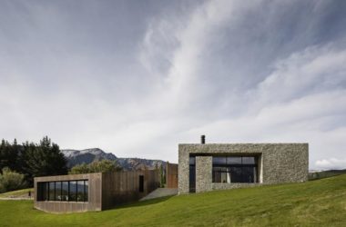 BIM建筑|原始朴实，布满天然雕塑美：Arrowtown 之家 / RTA工作室-BIM建筑网