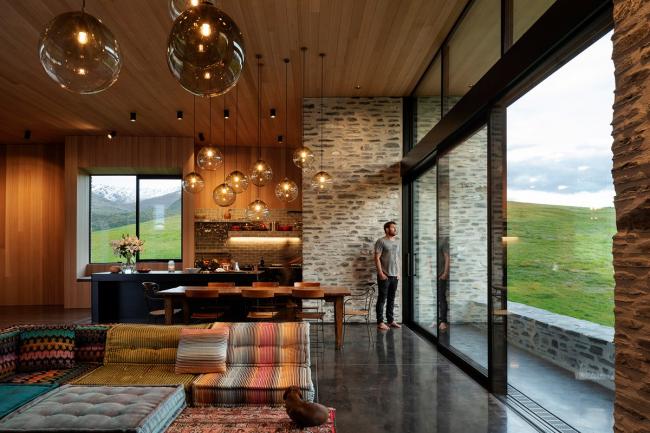 BIM建筑|原始朴实，布满天然雕塑美：Arrowtown 之家 / RTA工作室