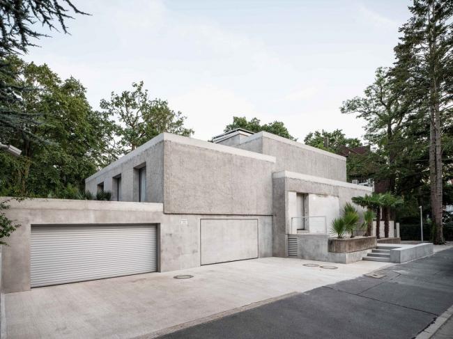 BIM建筑|古老而粗野之美：莫甘娜室第，德国 / J.Mayer H